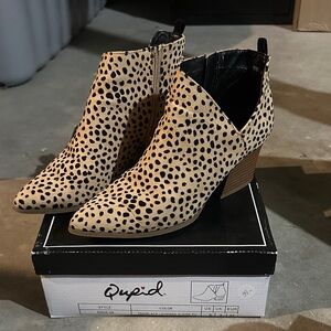 Qupid Spotted Ankle Booties in Tan and Black